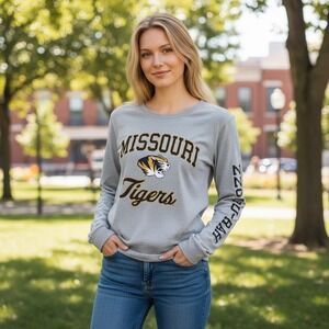 Missouri Tigers Long Sleeve Shirt Womens M - L Mizzou Rah Camp David Graphic Tee